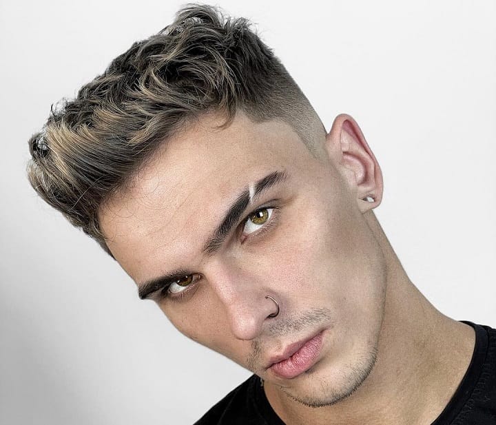 Men´s Textured Spiky Quiff Hairstyle.Hairstyling inspiration 2019 - YouTube