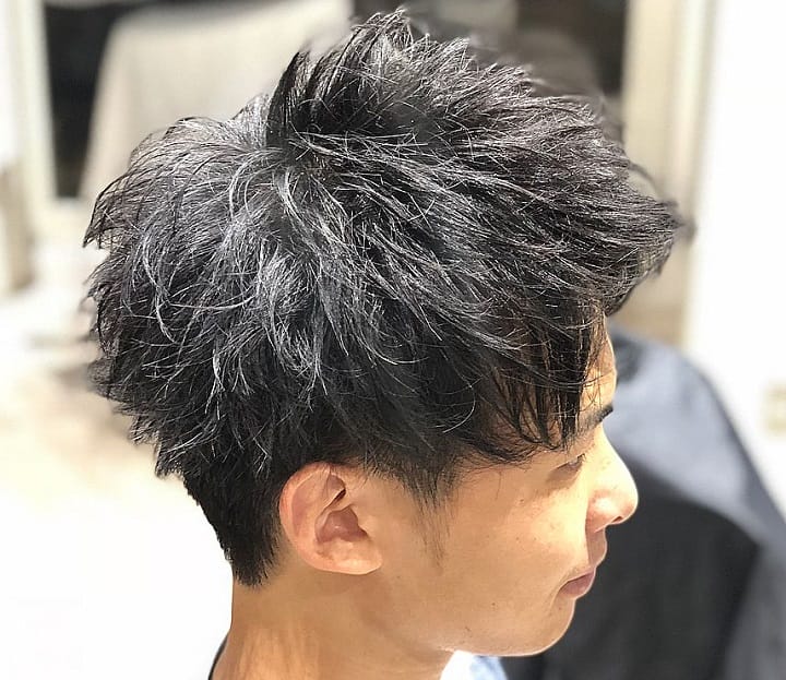 🔥 UNDERCUT LAYER - CHANGES THE APPEARANCE FOR BOYS 💈Besides lovely  hairstyles for girls, Korean curly hairstyles for boys are als... |  Instagram